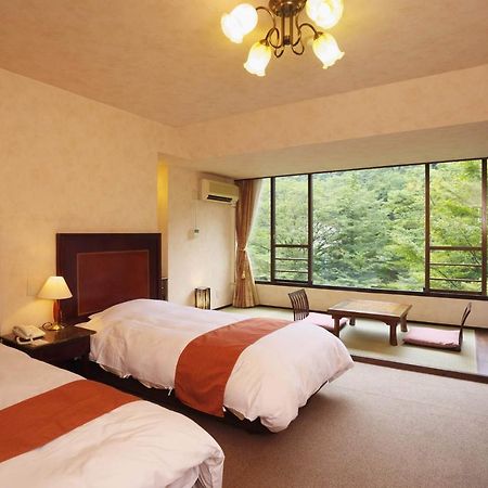 Tonosawa Quatre Saisons Hotel Hakone Kültér fotó