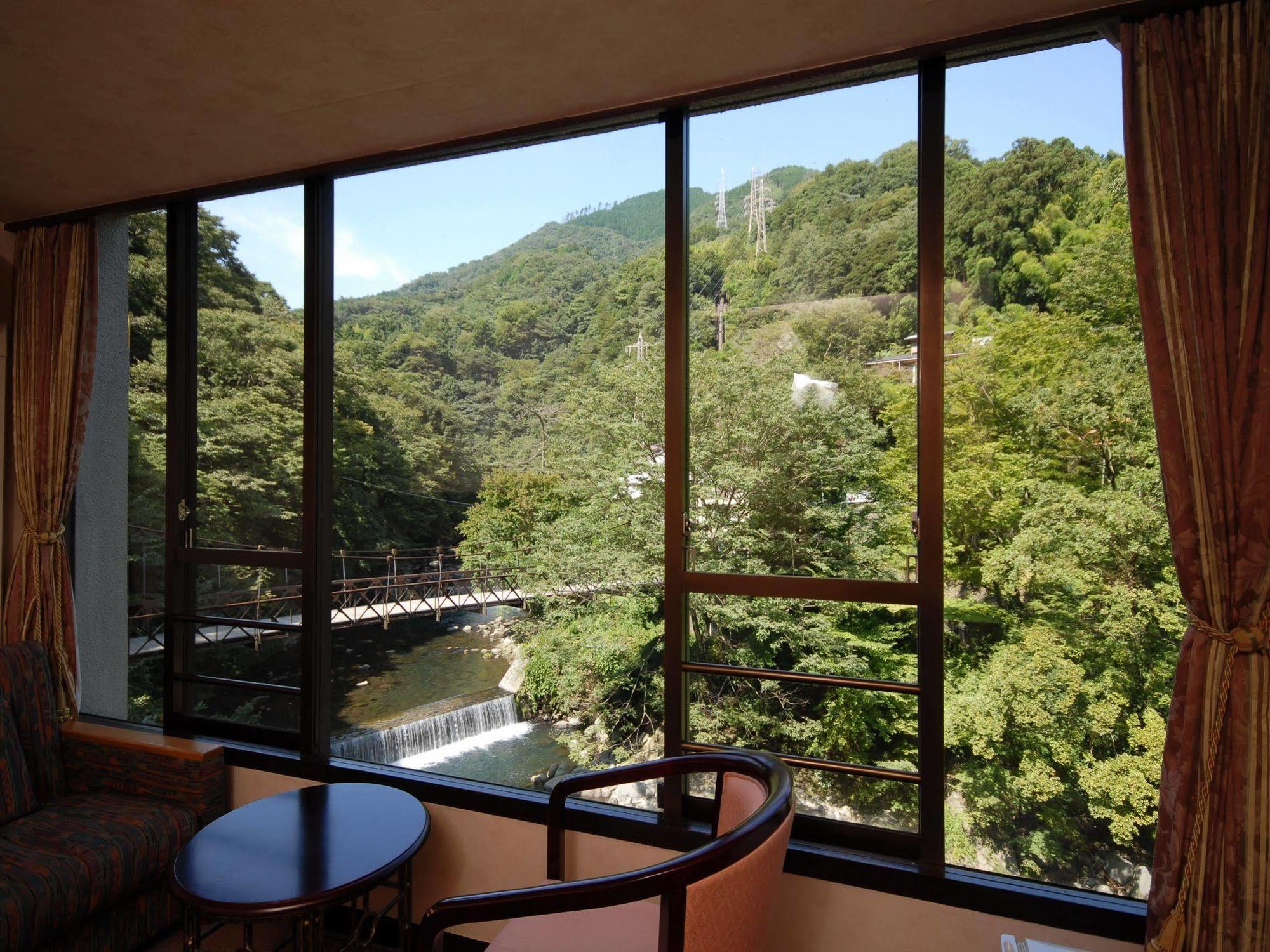 Tonosawa Quatre Saisons Hotel Hakone Kültér fotó