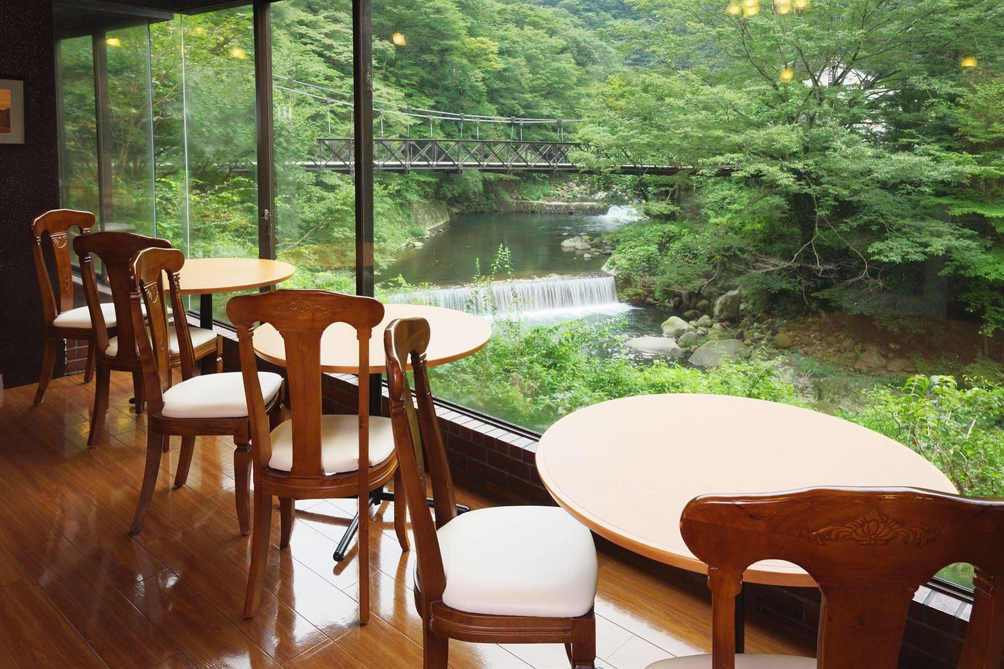 Tonosawa Quatre Saisons Hotel Hakone Kültér fotó